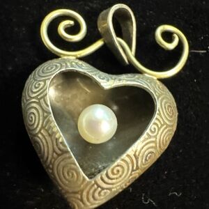 Intricate Heart Pendant with Pearl and Gold Accents